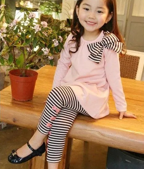 Retail and wholesale 2022 spring and autumn toddler girl clothing sets children clothes kids top with bow+striped leggings 2pcs