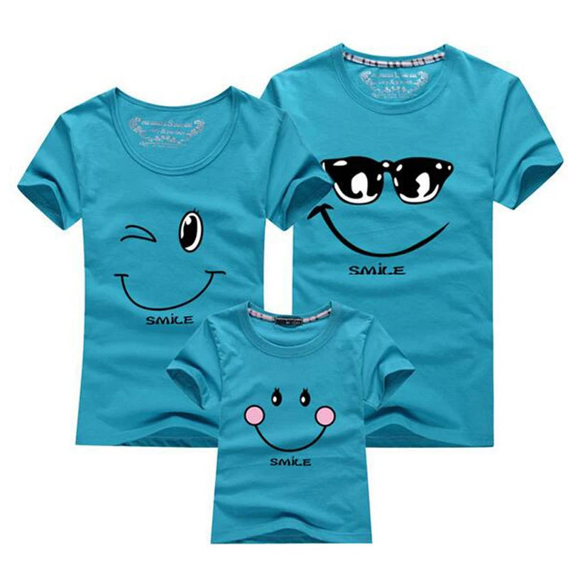 New 2023 Cotton Family Matching T Shirt Smiling Face Shirt Short Sleeves Matching Clothes Fashion Family Outfit Set Tees Tops