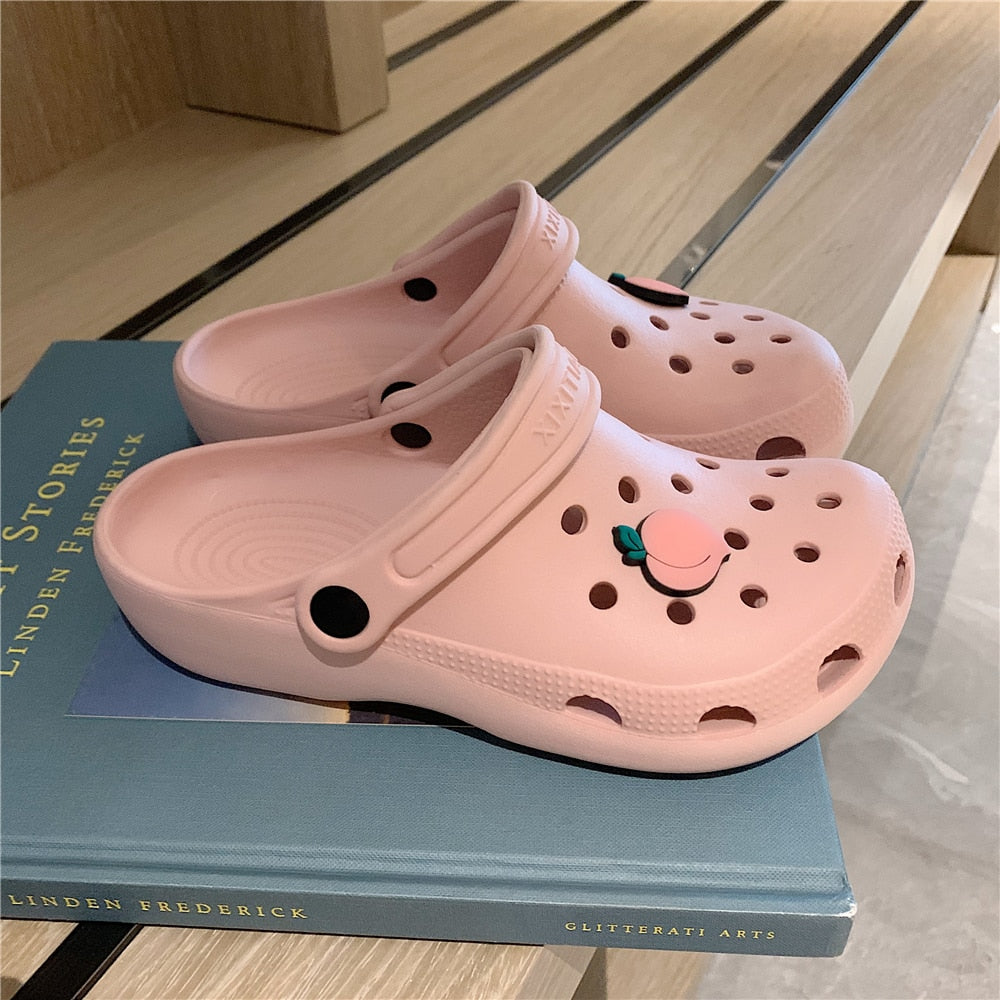 Solid Croc Shoes for DIY peach Clogs Beach Slippers Hole Sandals for Men and Women EVA Non-slip Holiday Pillow Cloud Slippers