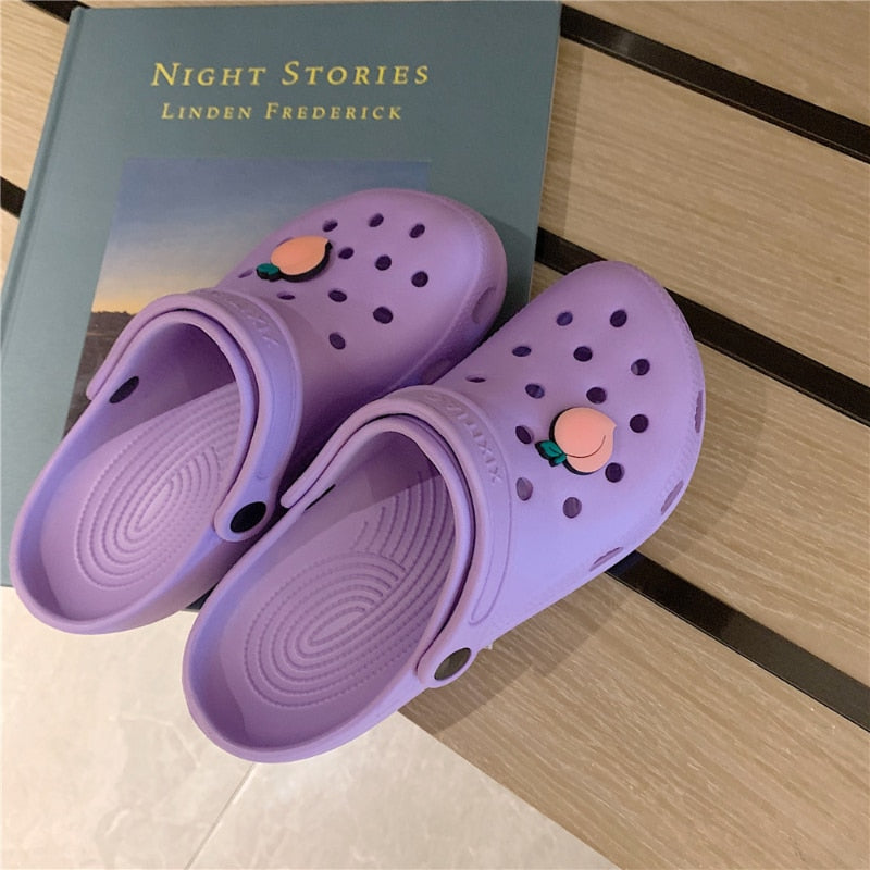 Solid Croc Shoes for DIY peach Clogs Beach Slippers Hole Sandals for Men and Women EVA Non-slip Holiday Pillow Cloud Slippers