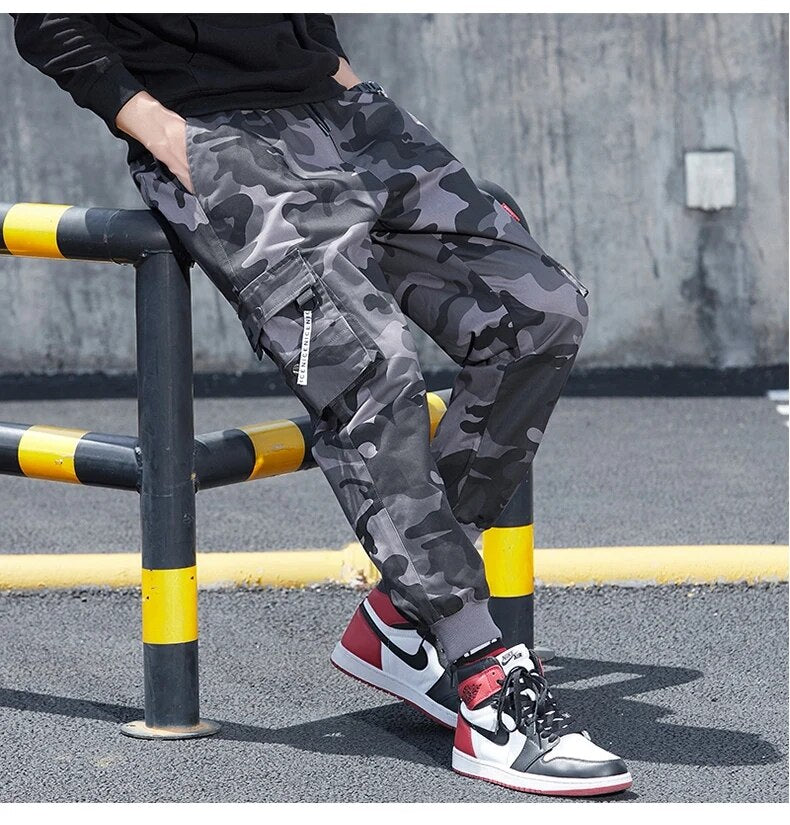 Mens Joggers Pants Casual Camouflage Cargo Pants 2023 New Men Hip Hop Streetwear Fashion Military Harem Pants Multi-Pocket 8XL