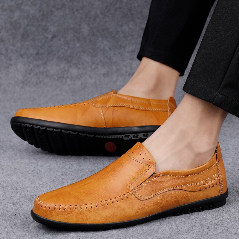 Men&#39;s Leather Shoes Are Lightweight and Easy To Wear Lazy Shoes with One Foot Genuine Leather Bean Shoes Black  Casual Shoes