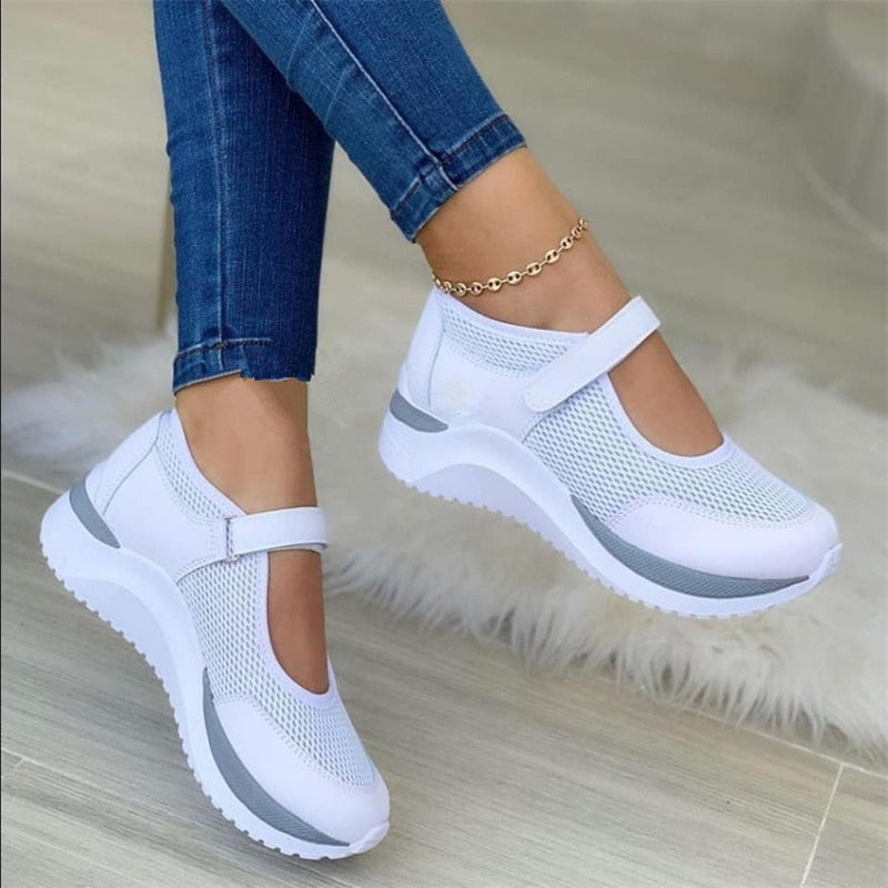 Women Casual Sneakers Breathable Mesh Spring/Autumn Summer Women Shoes Platform Fashion Non Slip Plus Size Sneakers For Women