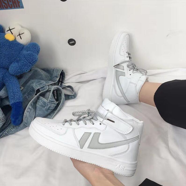 2022 Autumn Winter New Women&#39;s High-Top Sneakers No decoration Fashion Increased Women&#39;s Platform Casual Shoes Couple Sneakers