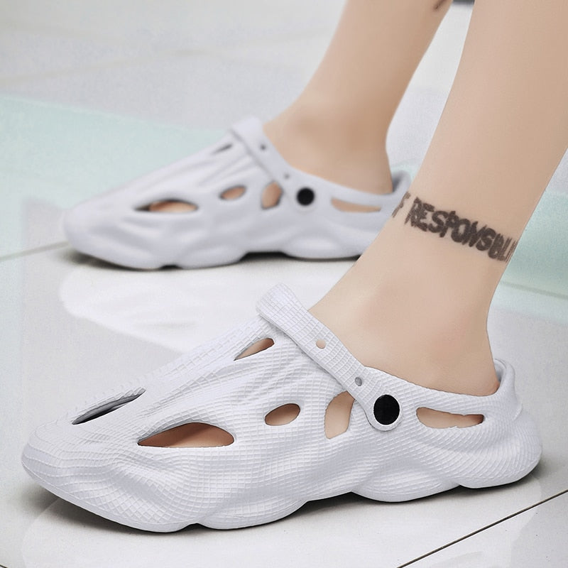 Summer Men Slippers Comfortable Platform Outdoor Sandals Clogs Beach Slippers Flip Flops Male Indoor Home Slides Bathroom Shoes