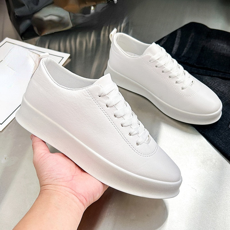 Spring Man  Leather Sneakers Round Toe Breathable Low Top Casual  Male Flats