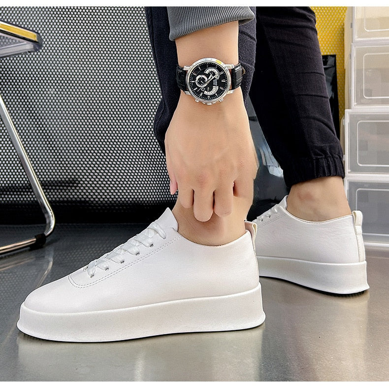 Spring Man  Leather Sneakers Round Toe Breathable Low Top Casual  Male Flats