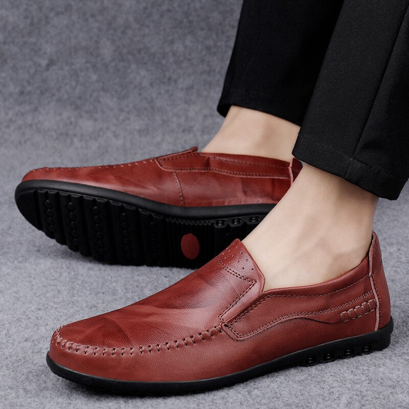 Men&#39;s Leather Shoes Are Lightweight and Easy To Wear Lazy Shoes with One Foot Genuine Leather Bean Shoes Black  Casual Shoes