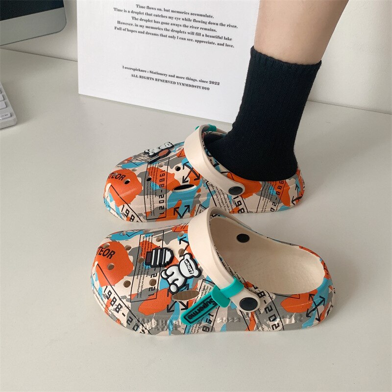 2023 Spring Hollow Couple Sandals New girl's Beach Garden Shoes Outdoor head-cover Outer Wear PVC Super Soft men Casual Sandals