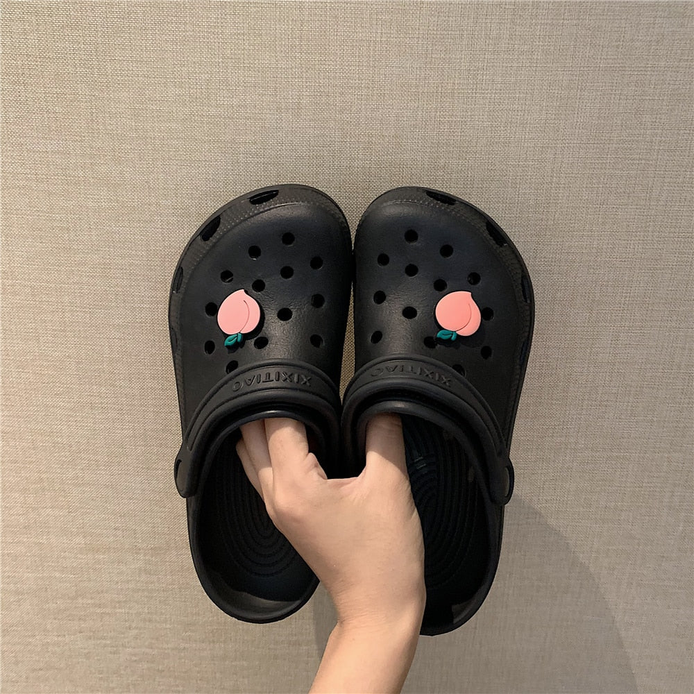 Solid Croc Shoes for DIY peach Clogs Beach Slippers Hole Sandals for Men and Women EVA Non-slip Holiday Pillow Cloud Slippers