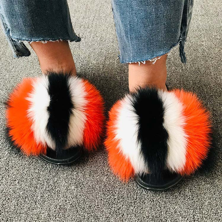 Fox fur slippers