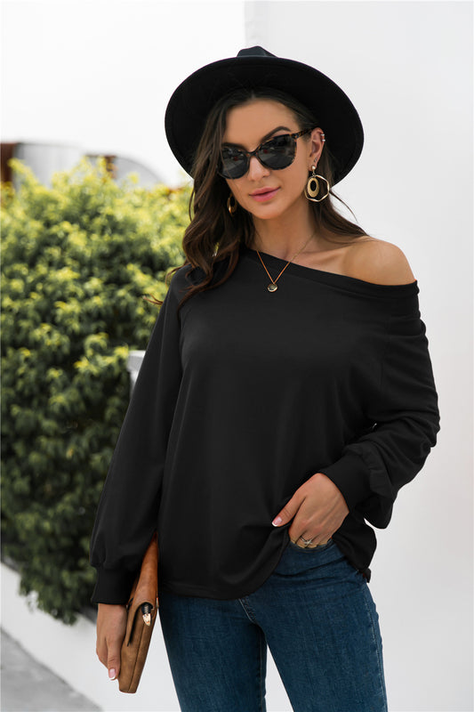 Raglan Sleeve Round Neck Sweatshirt