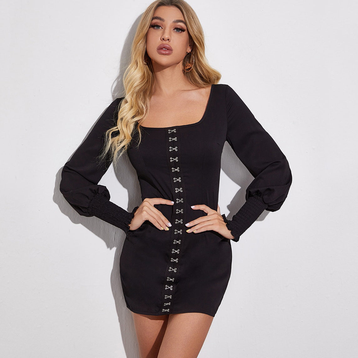 Sexy Long-sleeved Hip Dress Women