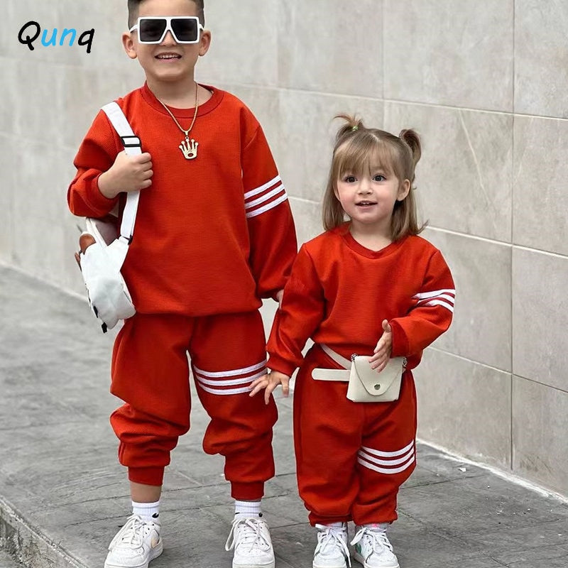 Qunq 2023 Spring Boys Girls Long Sleeve Stripe Stitching Pullover Top + Pants 2 Pieces Set Sporty Casual Kids Clothes Age 3T-8T