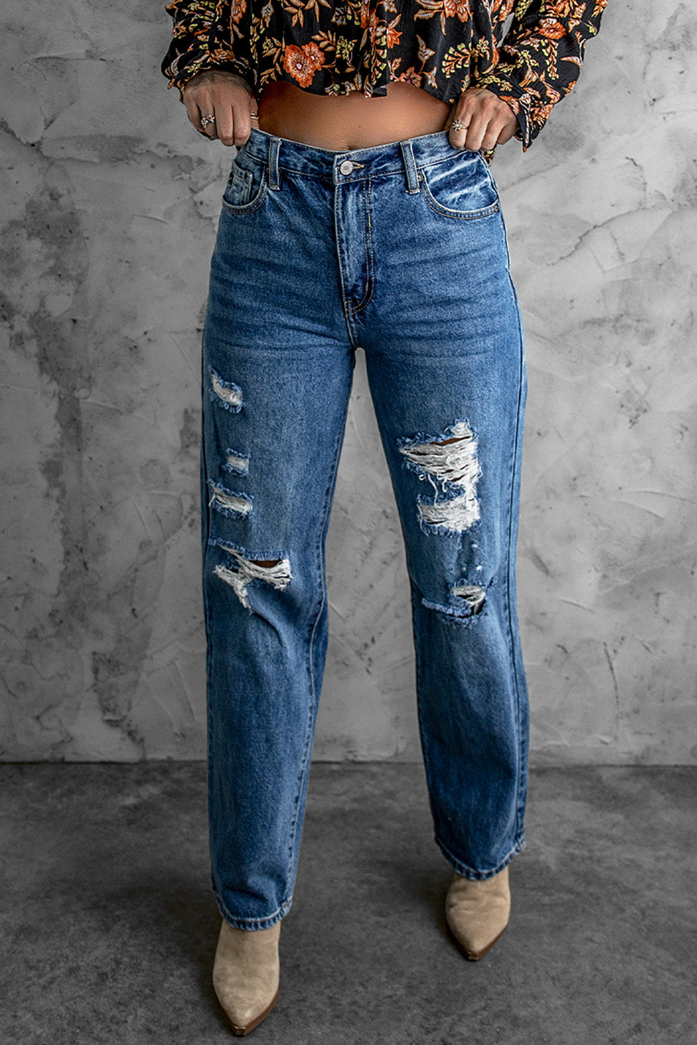 Distressed High Waist Jeans with Pockets