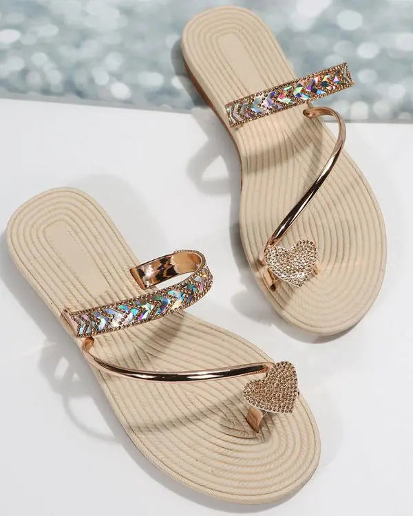 Rhinestone Heart Pattern Toe Ring Flip Flops