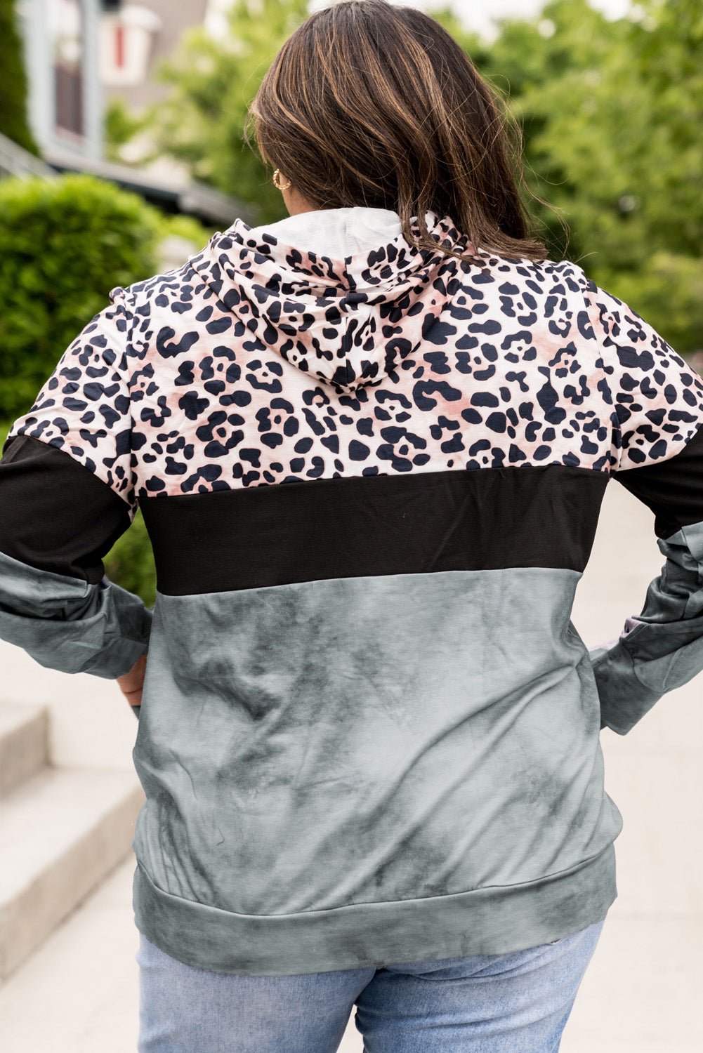 Plus Size Leopard Print Color Block Hoodie with Kangaroo Pocket